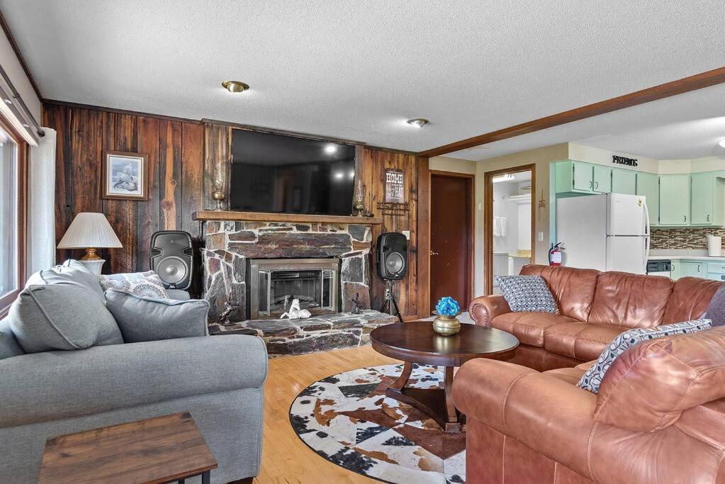 Papa'S Place On Willow Creek Custer Esterno foto